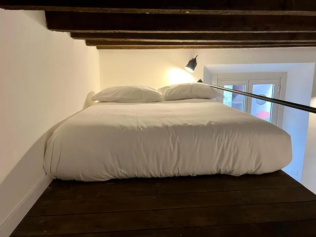 Urban Studio Apartment Milan
